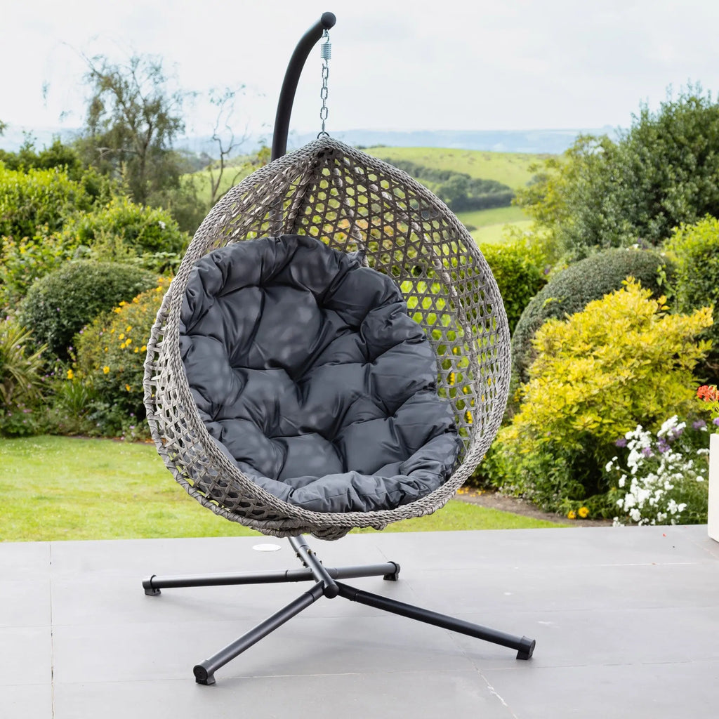 Fauteuil suspendu finition naturelle gris foncé et gris sur pied noir | Phuket My Store