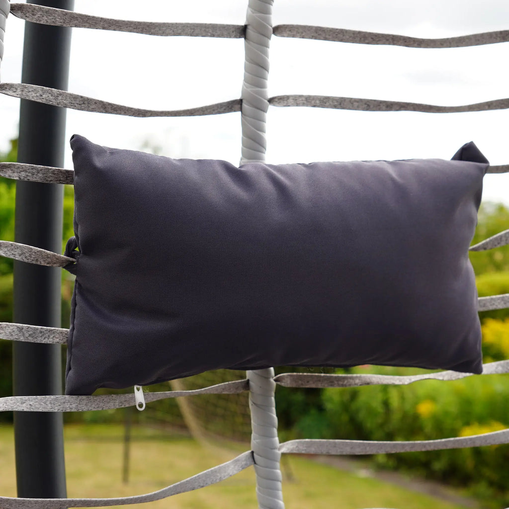 Fauteuil suspendu finition naturelle gris foncé et gris sur pied noir | Maldives My Store